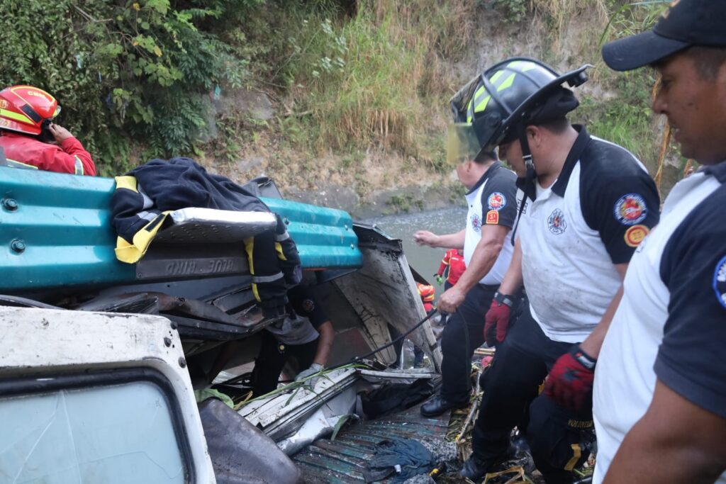 Autoridades identifican a los heridos del accidente fatal en el Puente Belice