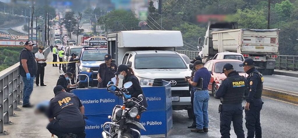 Motorista pierde la vida tras ser impactado por un vehículo en puente Belice
