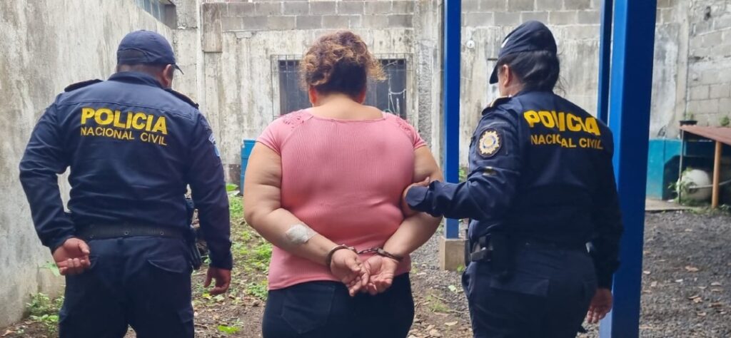 Capturan a mujer que intentó robar a un recién nacido en hospital de Tiquisate