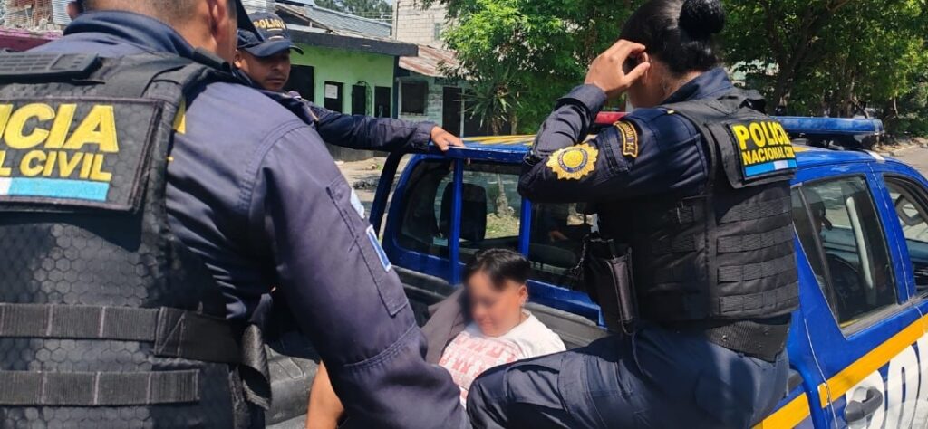 Capturan a mujer sindicada del delito de asesinato en Villa