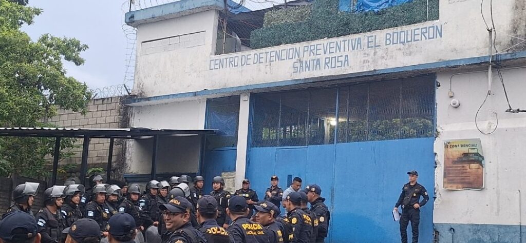 Autoridades realizan requisa en El Boquerón en un nuevo operativo carcelario