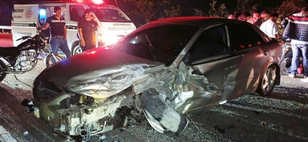 Accidente en ruta a las Verapaces deja varias personas heridas