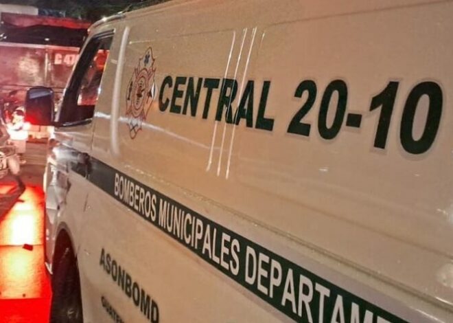 Motociclista quedó gravemente herido al impactar contra vehículo pesado