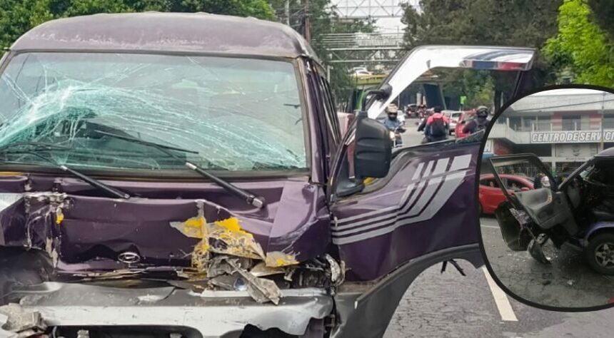 Chofer resulta ileso de aparatoso accidente a pesar de quedar atrapado entre los hierros