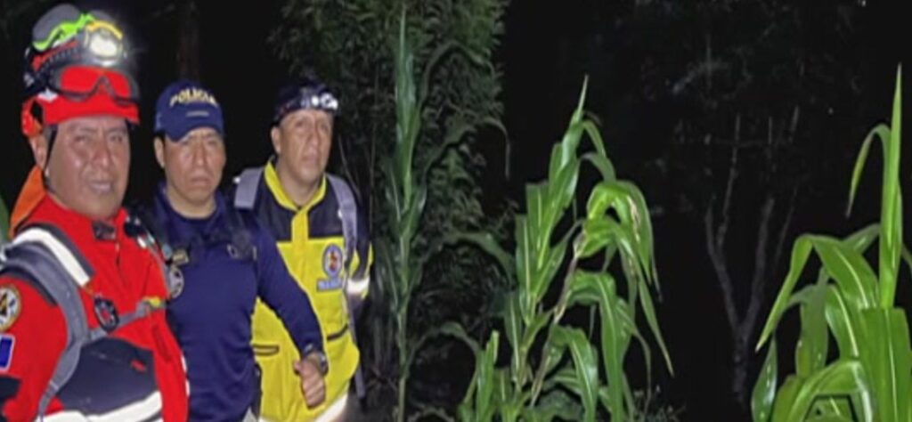Localizan a turistas extraviados en volcán Tolimán