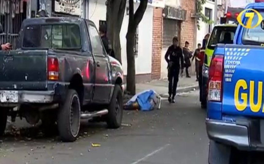 Hallan cuerpo de un hombre con disparos y signos de tortura en la capital