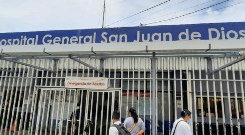Alta demanda por emergencias reduce disponibilidad de insumos en el Hospital San Juan de Dios