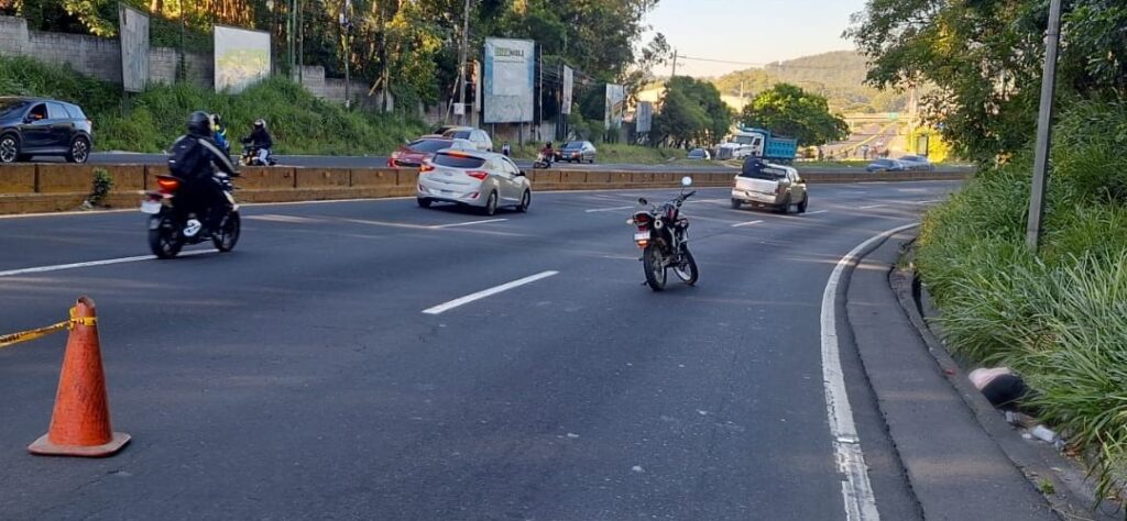 Reportan persona sin vida en kilómetro 19.5 de Ruta al Pacífico