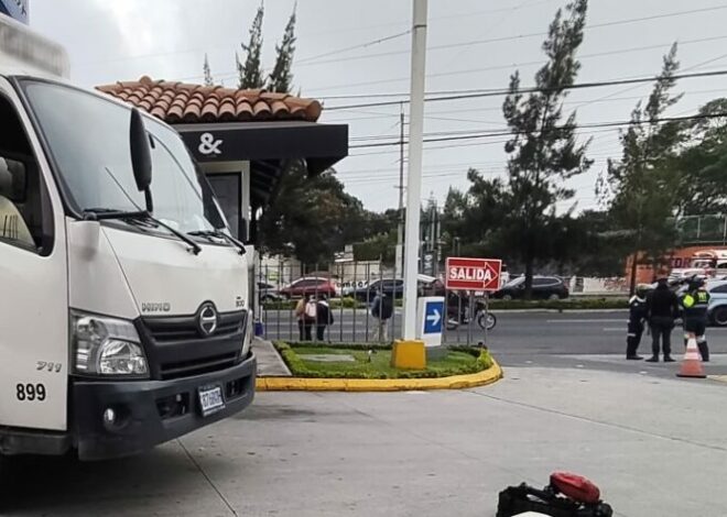 Ataque armado en Calzada Roosevelt deja un muerto y dos heridos