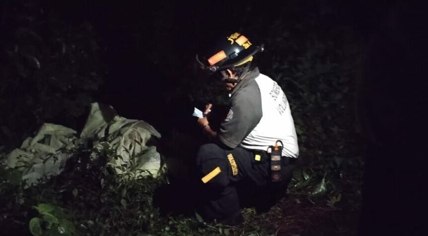 Dos menores de edad son localizados sin vida en Mixco Bomberos alertaron a las autoridades tras el hallazgo de los dos jóvenes