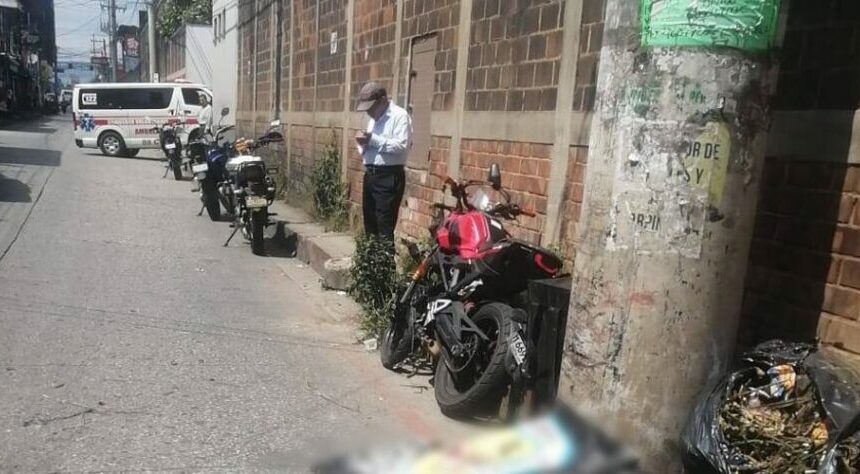 Boca del Monte: Choque de motos deja un muerto y un herido