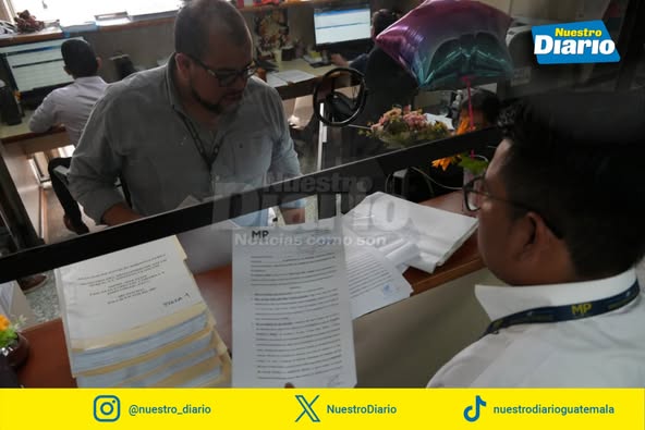 PIDEN RETIRAR ANTEJUICIO A MINISTRO DE SALUD