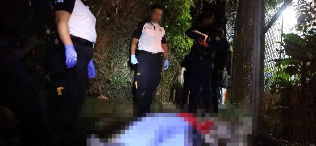 Joven fallece tras ser acribillado a balazos en zona 18