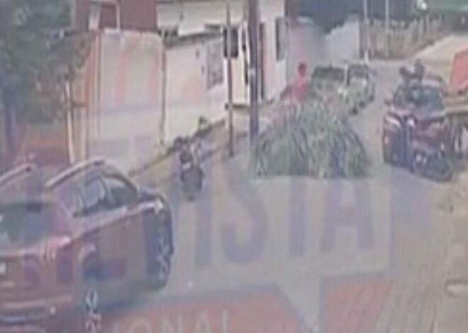 Motociclista impacta contra vehículo estacionado en sector Usumatlán