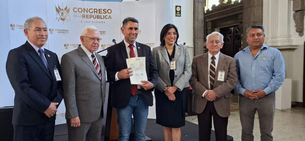 Locutores profesionales presentan iniciativa para crear Instituto de Previsión del Comunicador