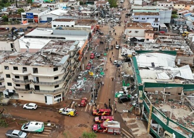 Tornado deja cinco muertos y más de 430 heridos en sur de Brasil