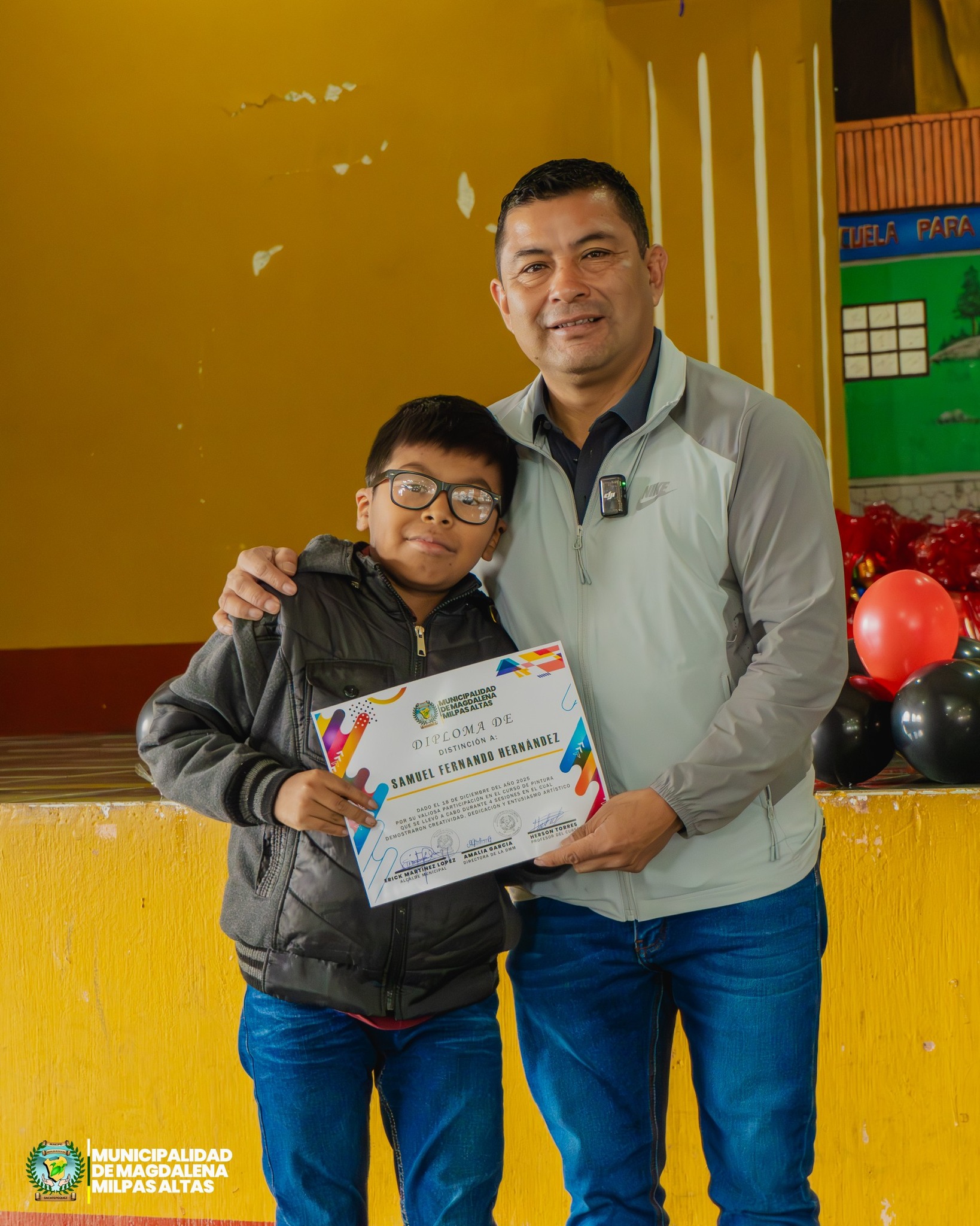 Curso de Pintura, organizado por la Dirección Municipal de la Mujer, en Magdalenas Milpas Altas