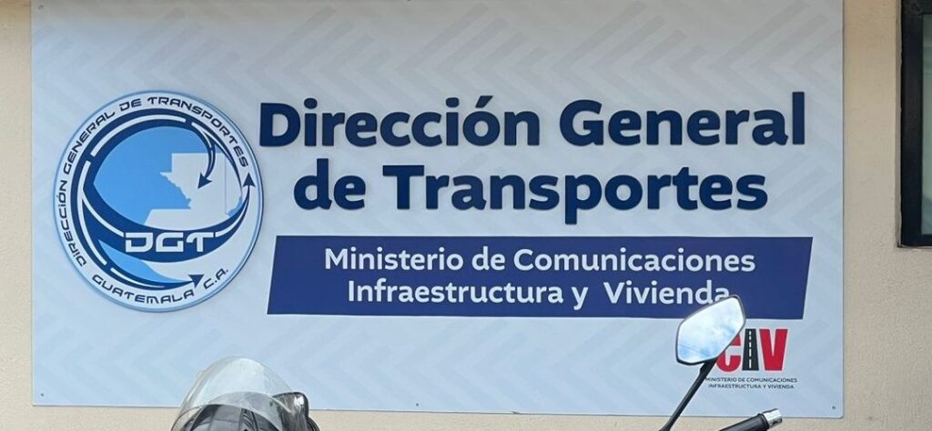 Restricción navideña a carga pesada exceptúa alimentos y productos perecibles