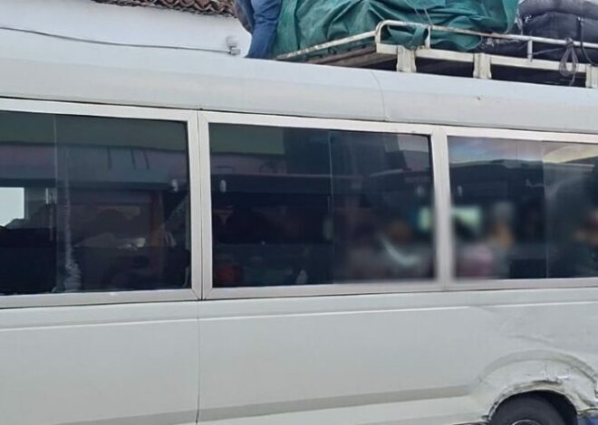 Afluencia masiva en terminal de zona 1 por viajes de fin de año a departamentos