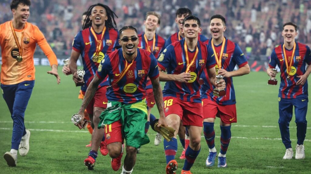 Barcelona le ganó al Real Madrid en una final apasionante y es se quedó con la Supercopa