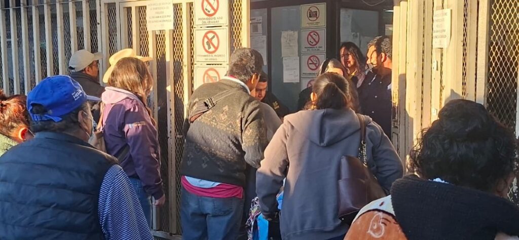 Hospital San Juan de Dios reanuda servicio de consulta externa tras dos días suspendido